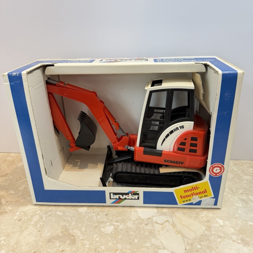 BRUDER #02432 Schaeff HR16 Mini Excavator
